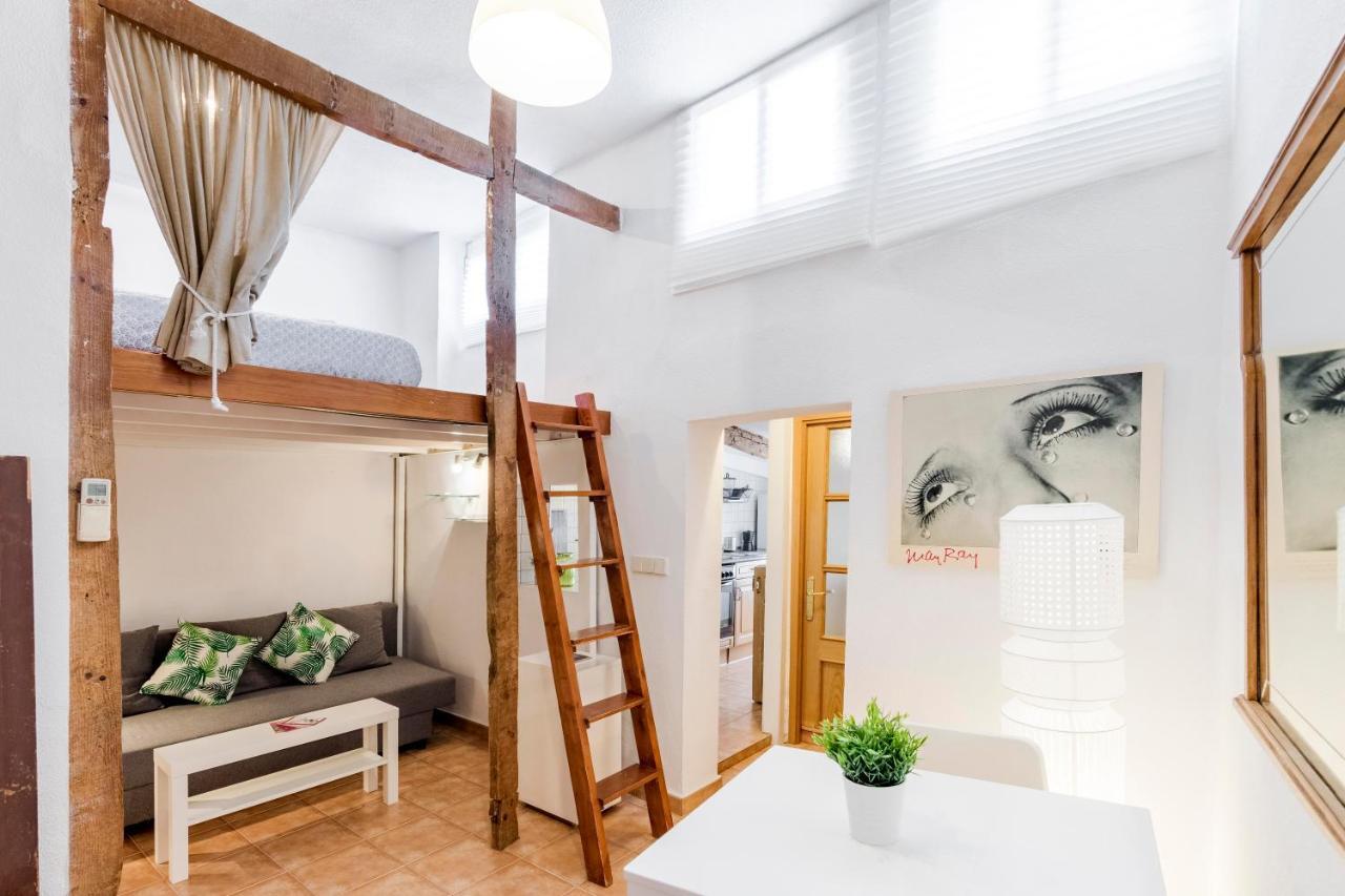 Appartamento Original loft en Lavapiés Madrid Esterno foto