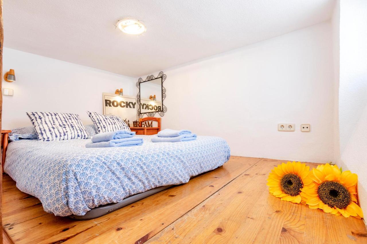 Appartamento Original loft en Lavapiés Madrid Esterno foto